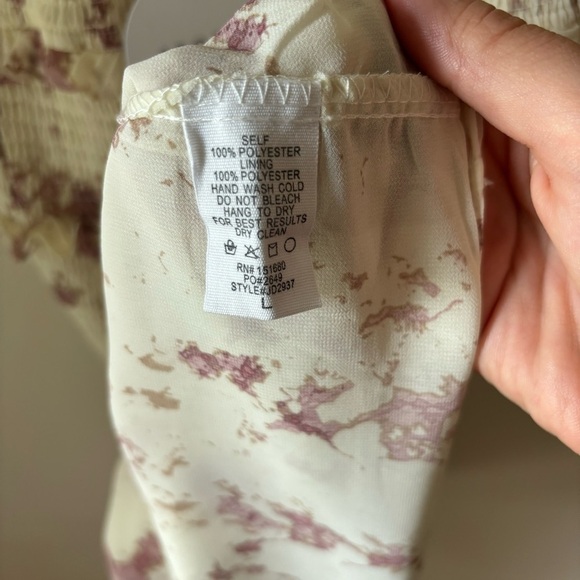 Storia Smocked Mini Dress Ruffle Cream & Pink Tie Dye Sleeveless Size Large - Picture 8 of 8